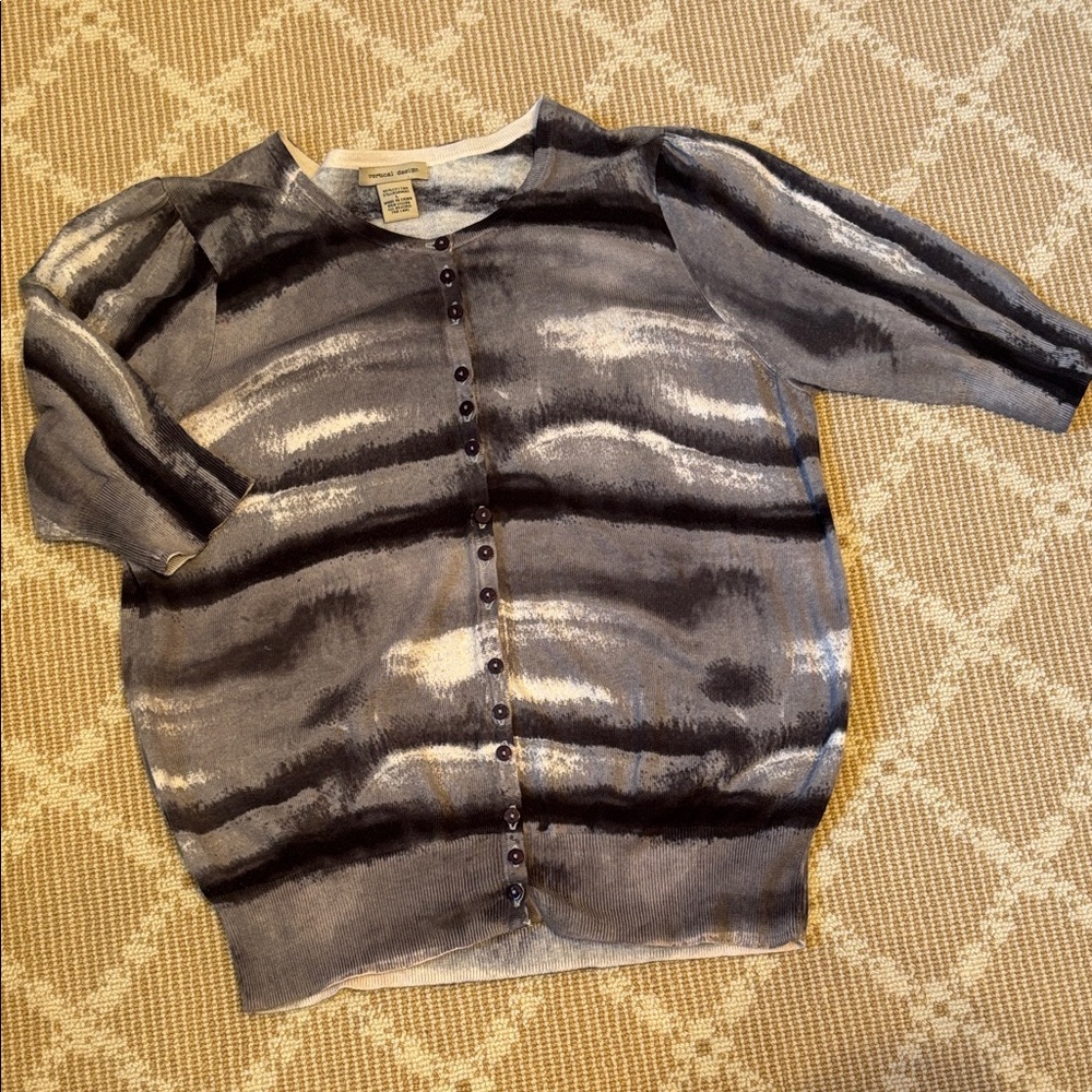 Stylish Gray and Black Women's Cardigan
